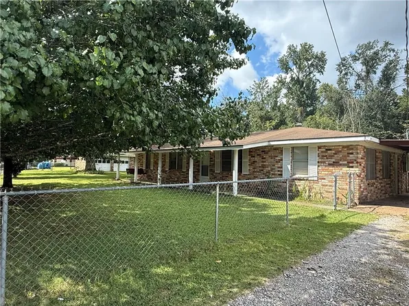 47 Malone Ln, Ball, LA 71405