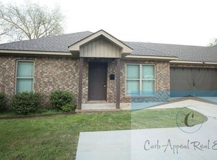 918 W Oak Ave #B, Jonesboro, AR 72401