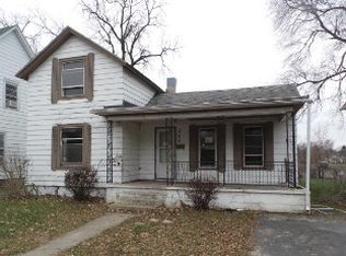 286 W River St, Kankakee, IL 60901