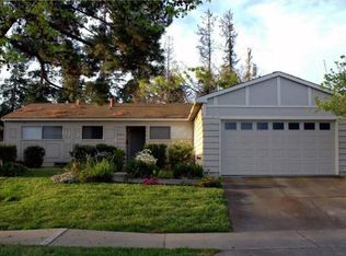 19960 Pear Tree Ln, Cupertino, CA 95014