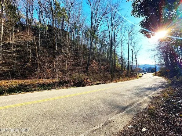 0 Ridge Rd, Pigeon Forge, TN 37863