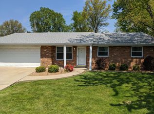 213 Lakeland Blvd, Swansea, IL