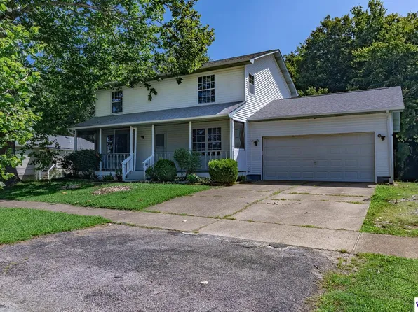 102 Larkspur Dr, Radcliff, KY 40160