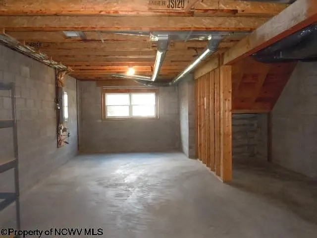 9 Brookside Pl — Photo 13