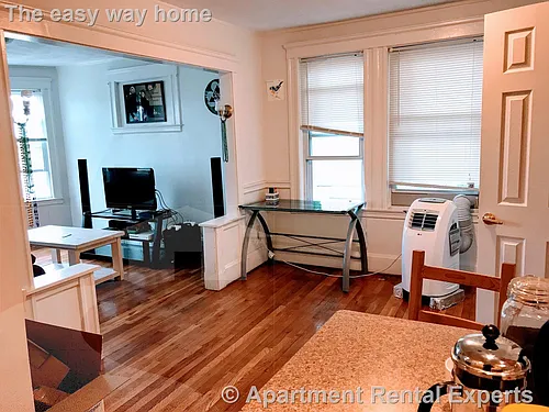 223 Summer St Photo 1