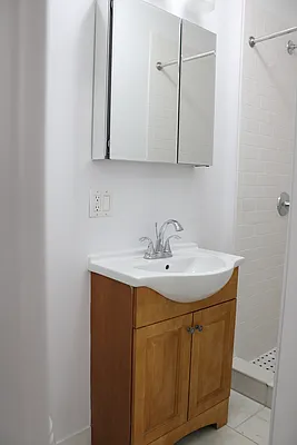 Rented by City & Suburban | media 7