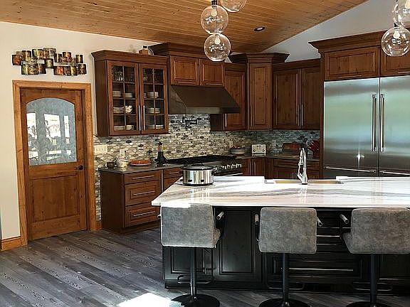 3rd image of 3368 Hickory Cove Ln