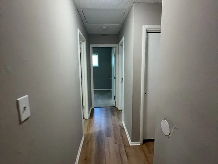 10805 Bennington Ave — Photo 6