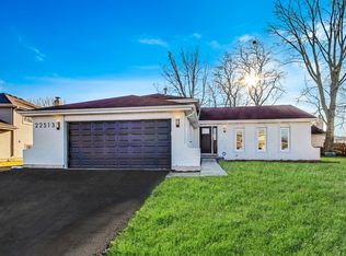 22513 Crescent Way, Richton Park, IL 60471