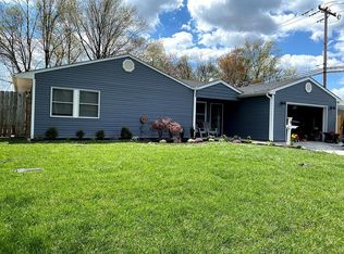 6 Timber Ln, Levittown, PA 19054