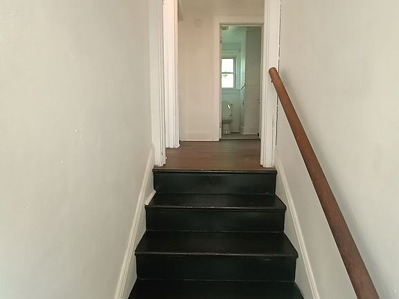 3rd image of 2717 Marlboro Ave