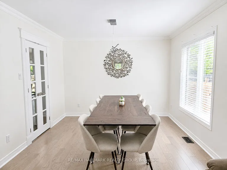 1374 Chicory Pl — Photo 8