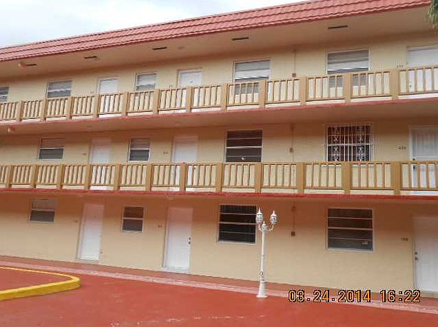 1st image of 4655 Palm Ave APT 107