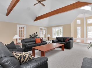 8 Reservoir Rd, Milford, MA 01757