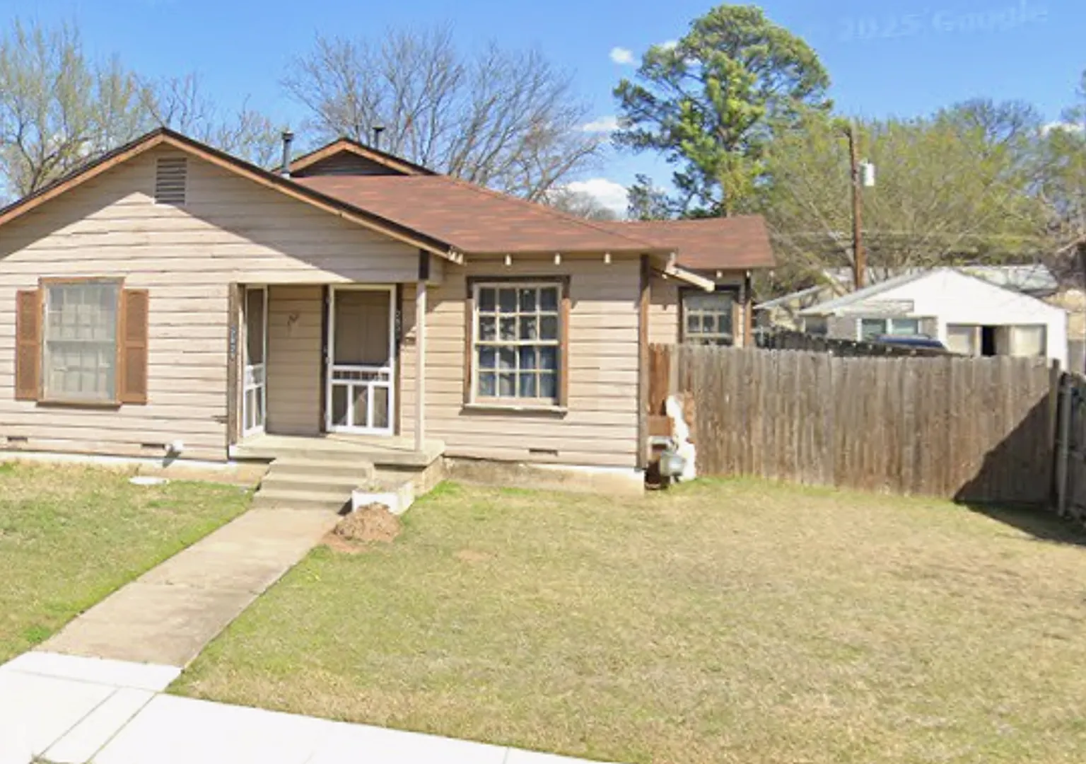 2829-2831 Handley Drive — Photo 2