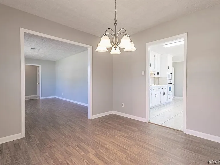 110 Diane Dr — Photo 20