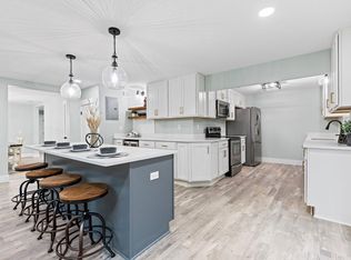 530 Cove Dr, Fort Walton Beach, FL 32547