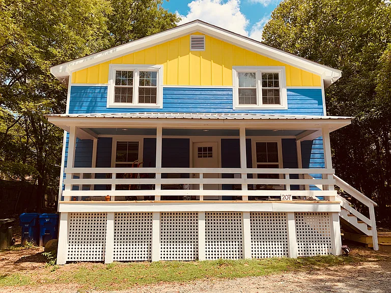 207 Bim St — Photo 1