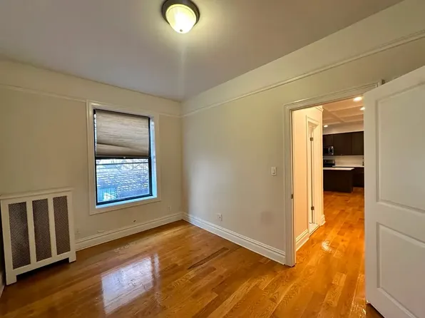 311 Lincoln Pl, Brooklyn, NY