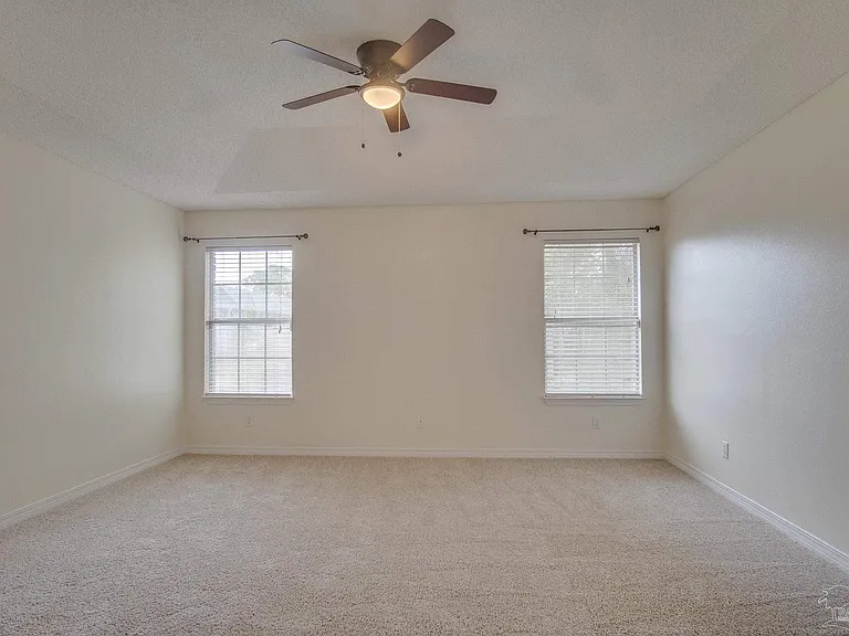 3012 Classic Dr — Photo 16