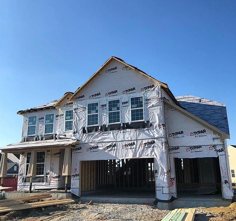 2nd image of 6040 Clover Ct