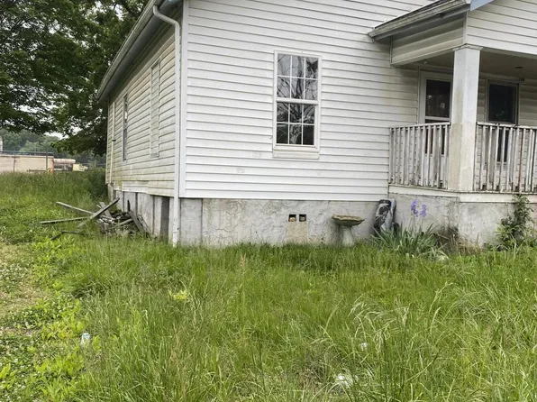 1738 Connecticut Ave, Knoxville, TN 37921