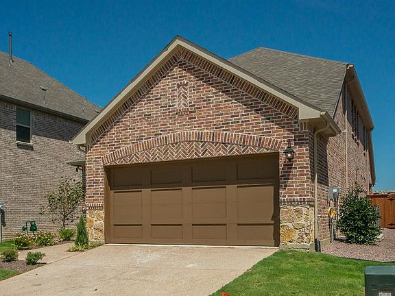 2nd image of 3405 King Yon Way