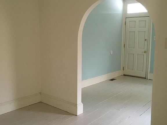 Dining Room Unfurnished