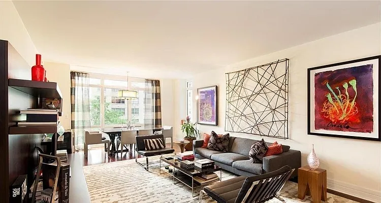 Rented by Town Residential | media 27