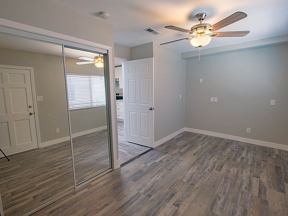 3rd image of 9521 Glencannon Dr #B