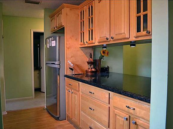5th image of 36 Farnworth Dr #36