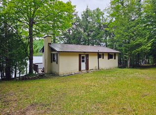 1021 Chalmers Ln, North Frontenac, ON K0H2J0