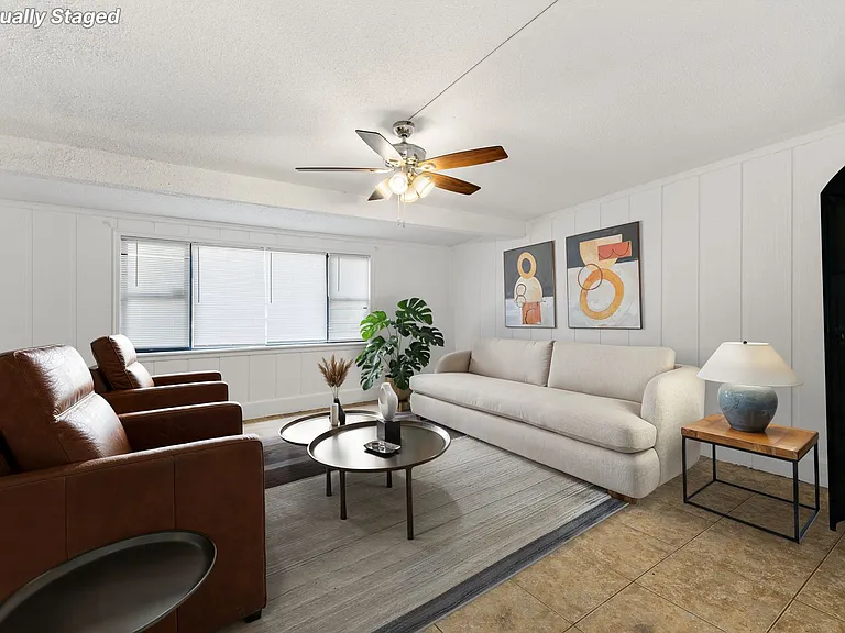211 N Lipona Rd — Photo 3