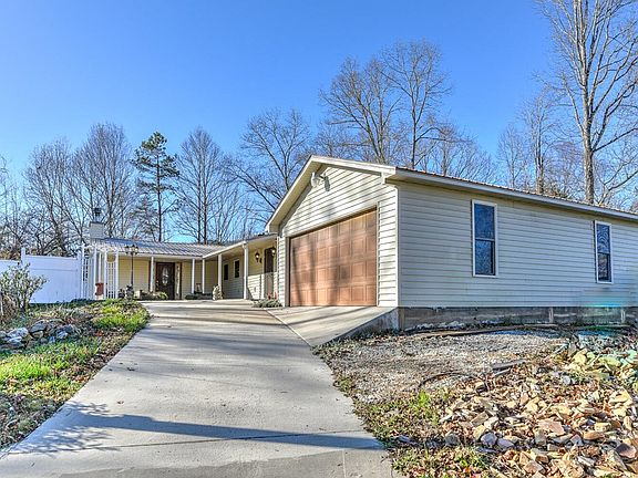 2nd image of 54 Forsythe Ln