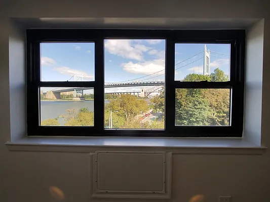 Rented by Compass | media 21