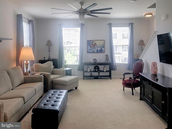 3rd image of 20625 Albermarle Ln