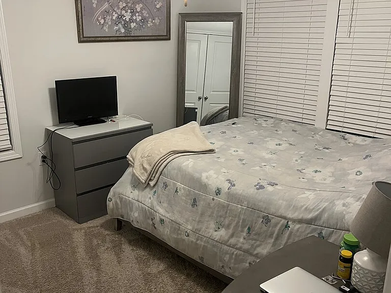 Compass Dr — Photo 2