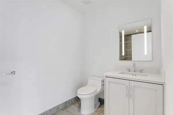 Rented by Keller Williams City Life Realty | media 5