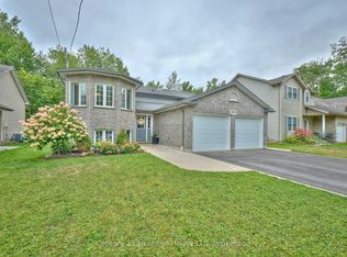 3257 Grove Ave, Fort Erie, ON L0S 1N0