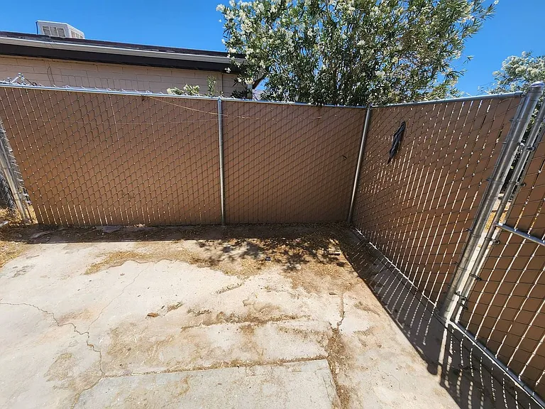 6213 Chia Ave #&-B — Photo 8
