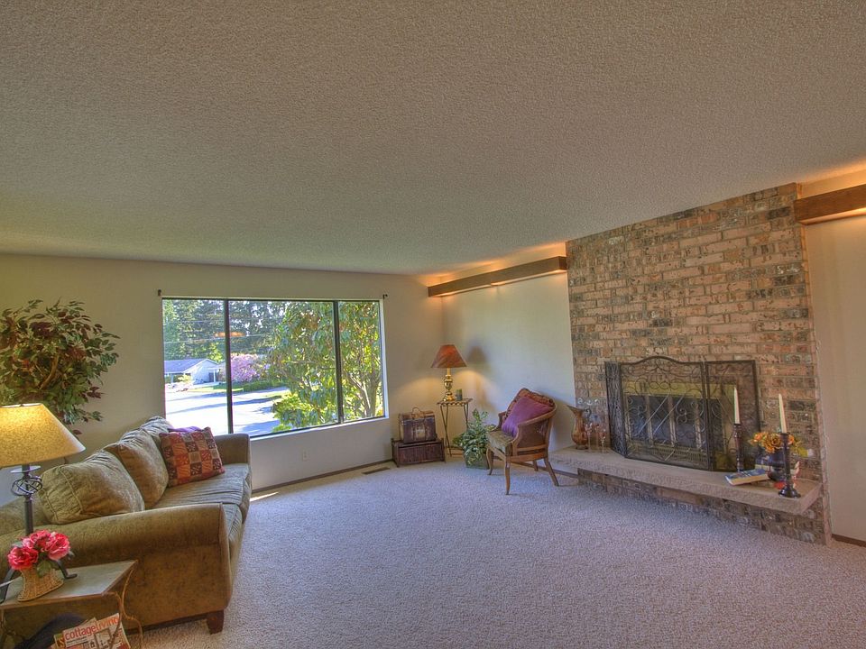 2nd image of 11719 SE 58th St
