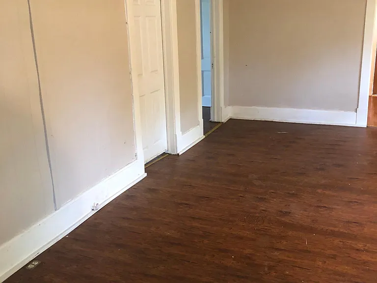 1521 Dorchester Ave — Photo 6