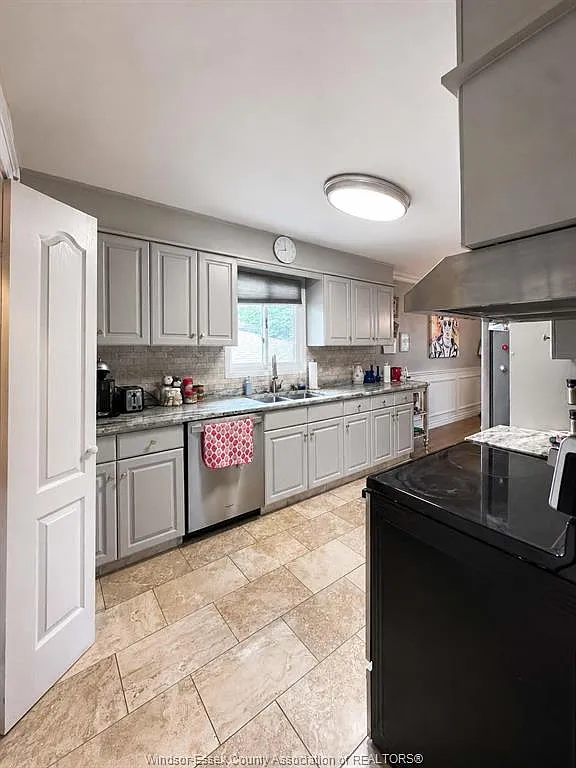 2 bed, $1,950 — Photo 3
