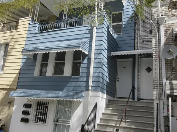 949 E 213th St, Bronx, NY