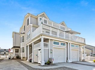 312 79th St, Avalon, NJ 08202