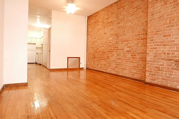 Rented by Guidance Realty Corp. | media 6