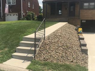 750 Lechner Ln, Pittsburgh, PA 15227