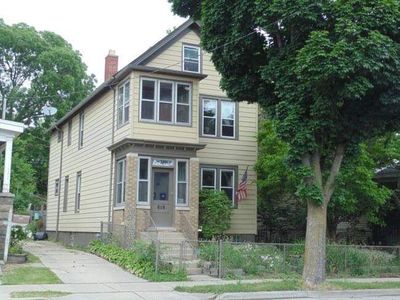 616 E Lincoln Ave, Milwaukee, WI, 53207