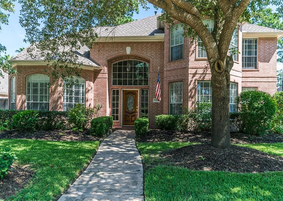 Beautiful Trendmaker home situated in a cul-de-sac street.