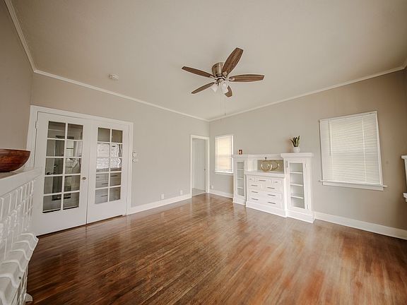 2nd image of 1762 E 3rd St APT 2